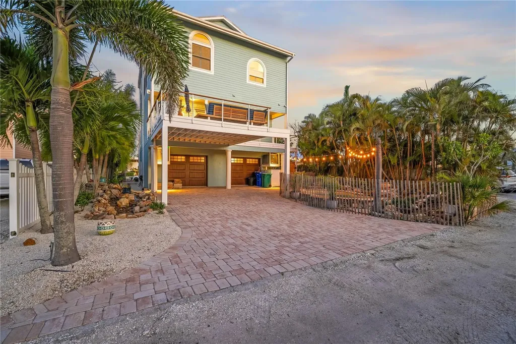 791 Broadway Street Longboat Key FL 34228