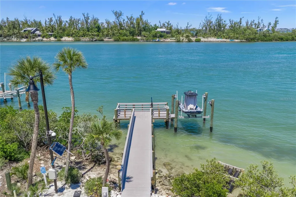 791 Broadway Street Longboat Key FL 34228
