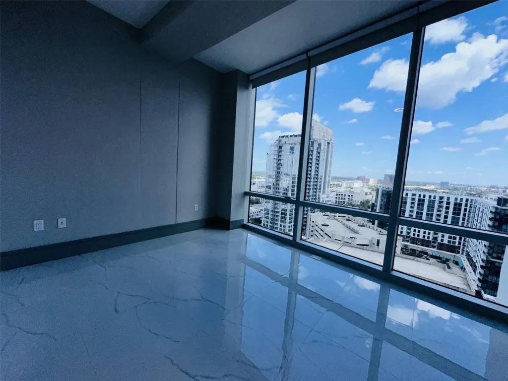 150 E Robinson Street Orlando FL 32801
