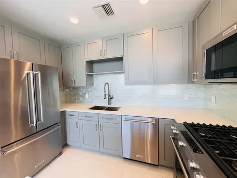 150 E Robinson Street Orlando FL 32801