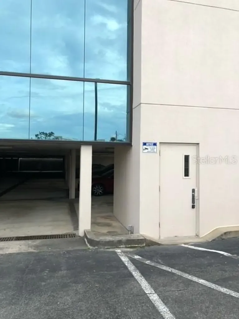 1118 S Orange Avenue Orlando FL 32806