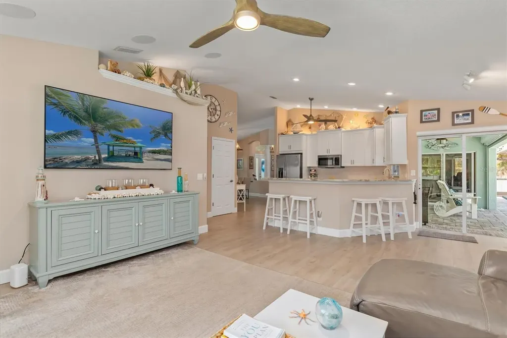 1636 Glenan Road North Port FL 34288