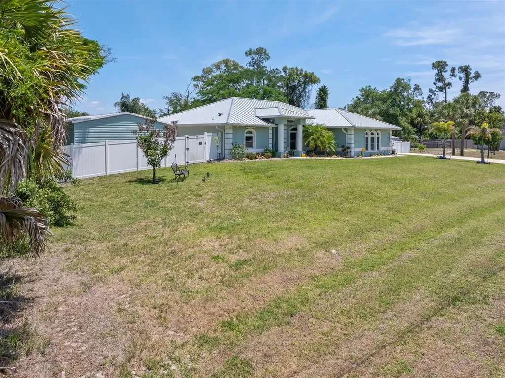 1636 Glenan Road North Port FL 34288