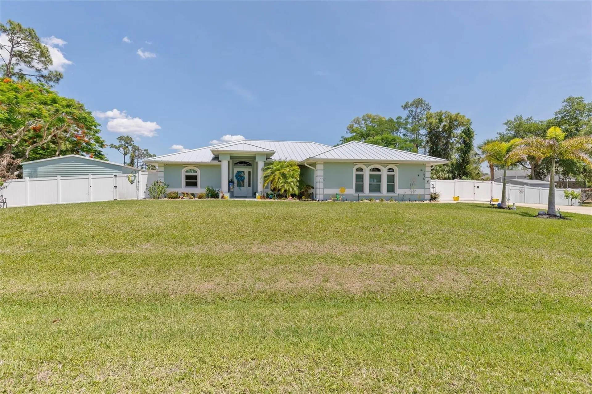 1636 Glenan Road North Port FL 34288