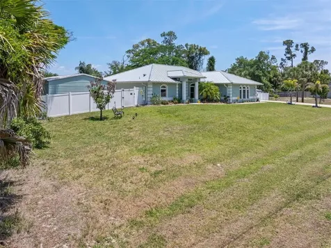 1636 Glenan Road North Port FL 34288
