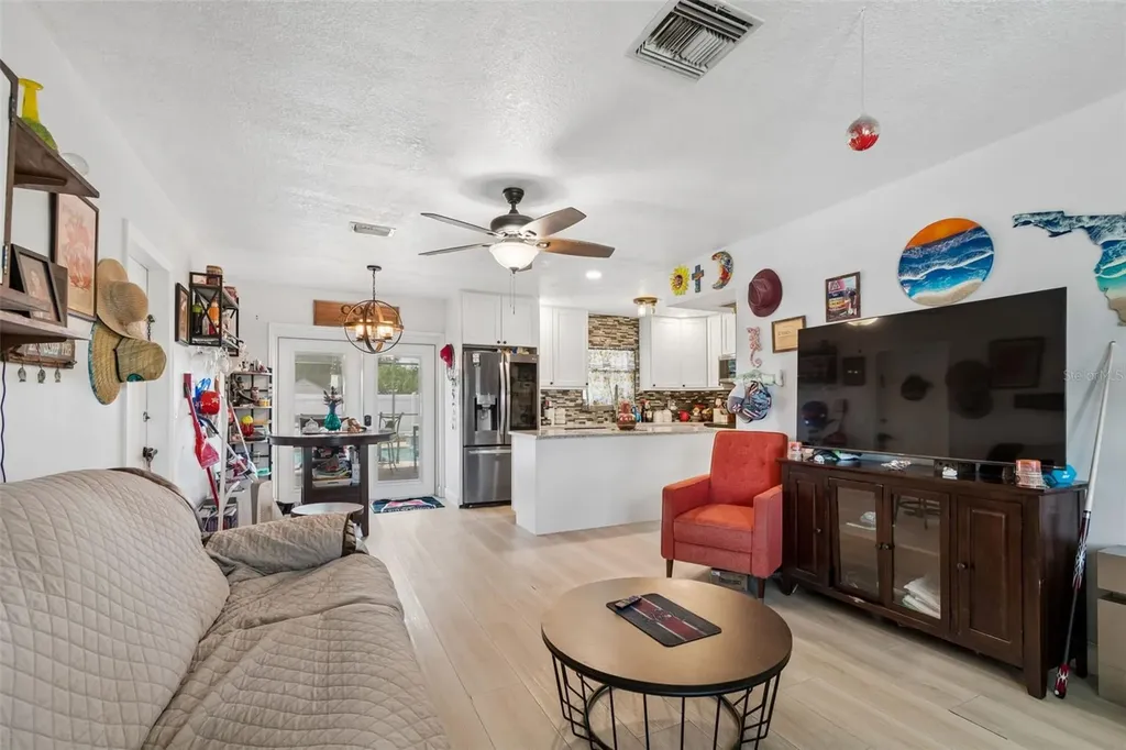 1182 Friar Tuck Lane Dunedin FL 34698
