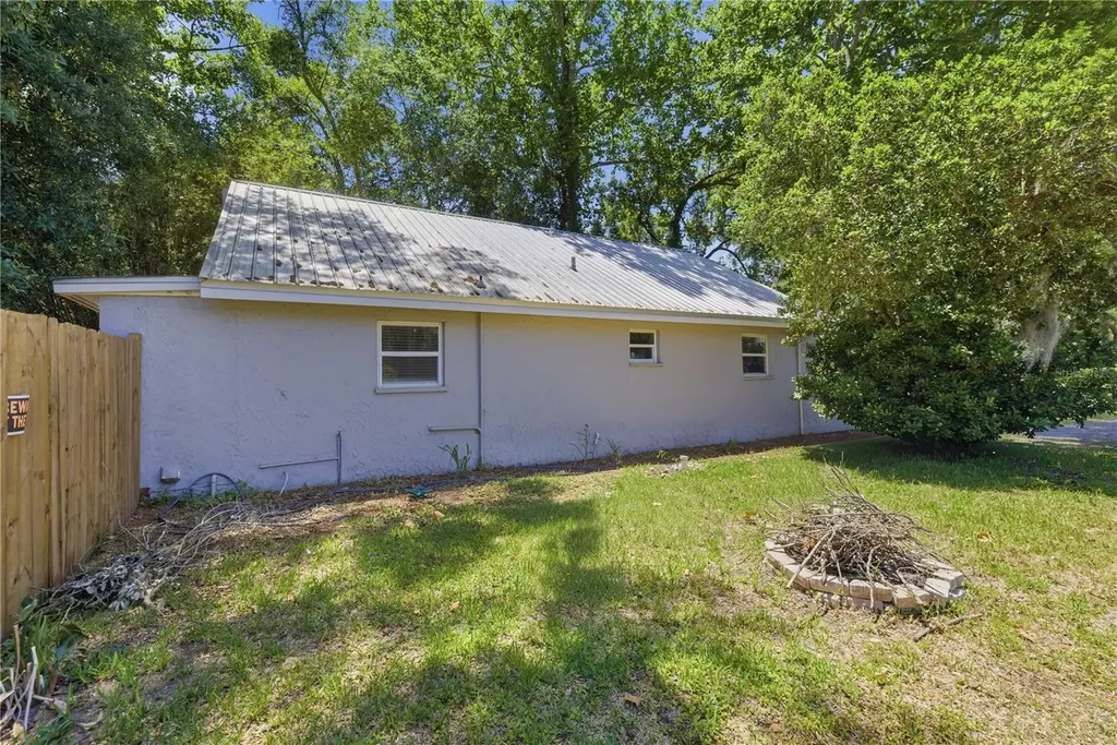 3017 NE 24th Court Ocala FL 34479