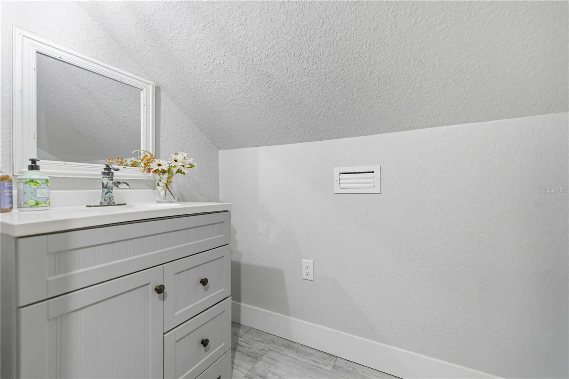 3017 NE 24th Court Ocala FL 34479
