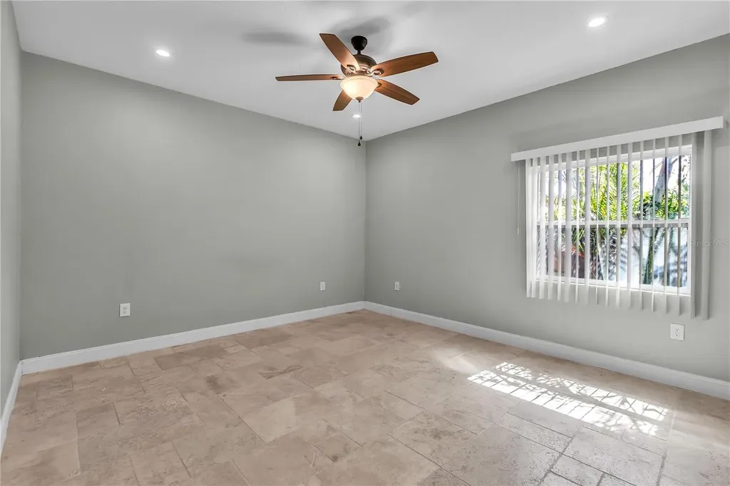 1536 25th Street Sarasota FL 34234
