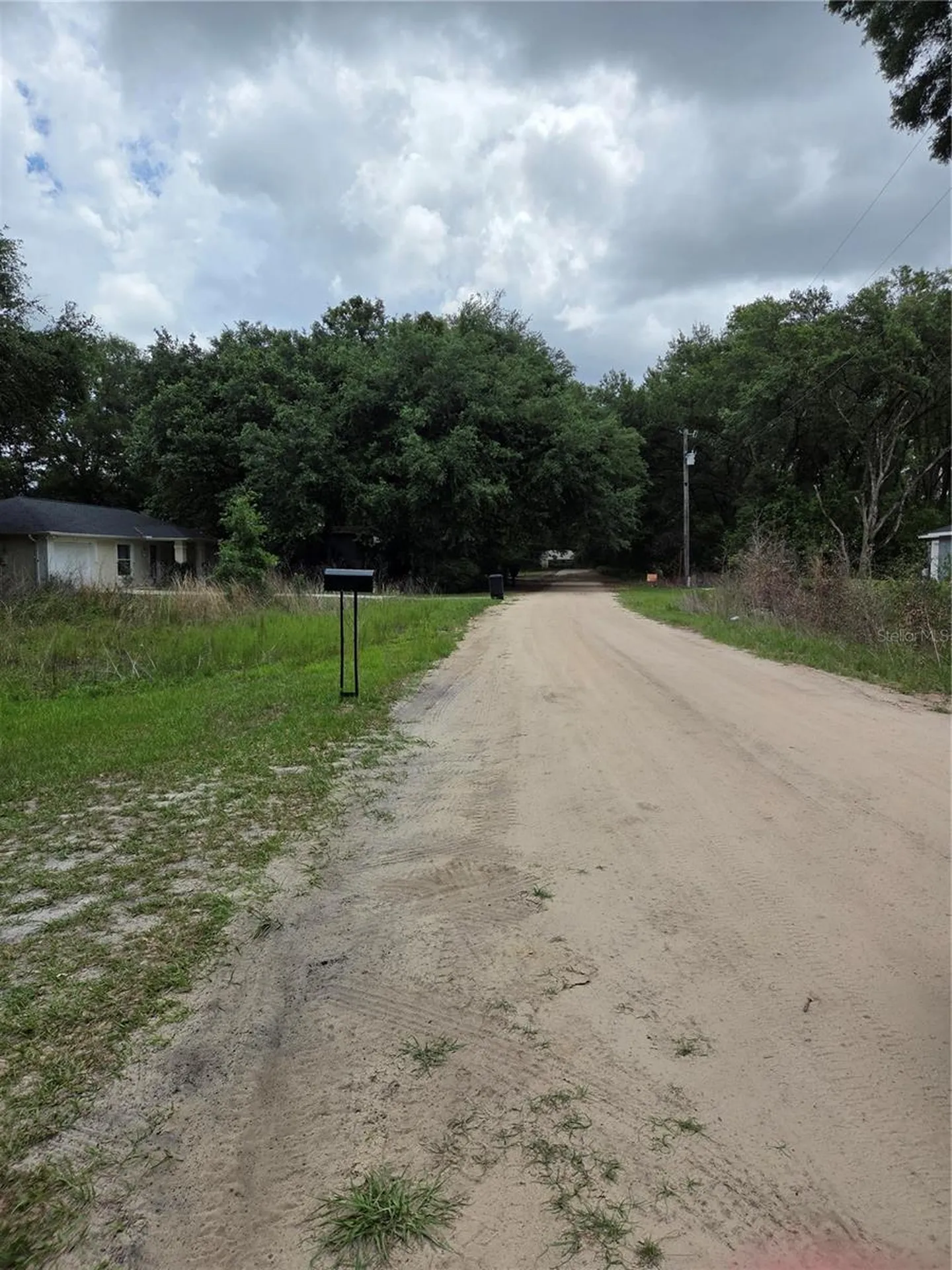 Unit 17 SE 142 Place Summerfield FL 34491