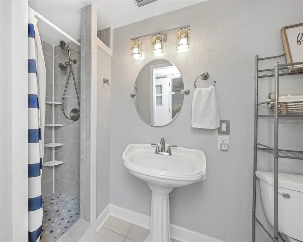 414 Tampa Road Palm Harbor FL 34683