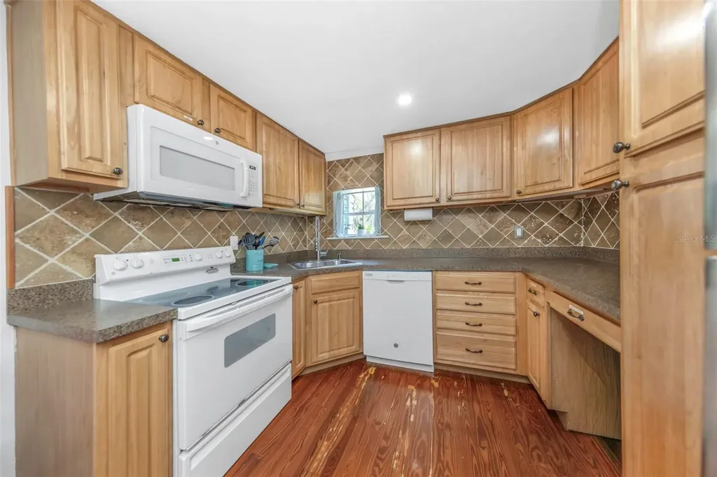 414 Tampa Road Palm Harbor FL 34683