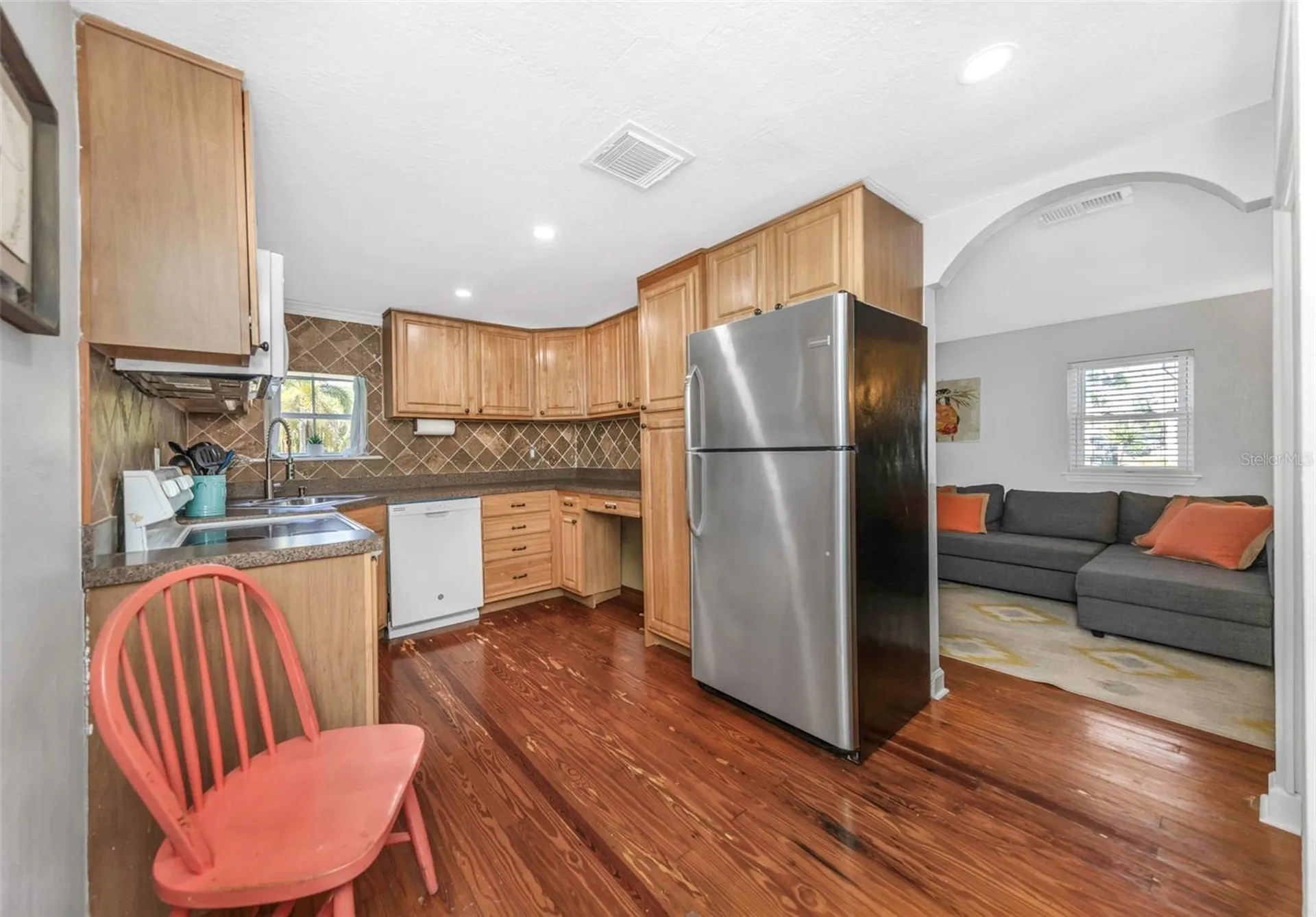 414 Tampa Road Palm Harbor FL 34683