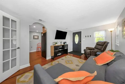 414 Tampa Road Palm Harbor FL 34683