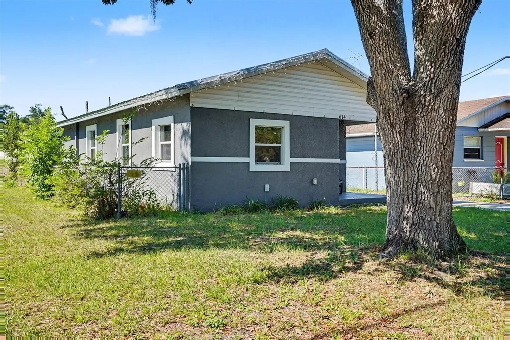 614 W 6th Street Lakeland FL 33805