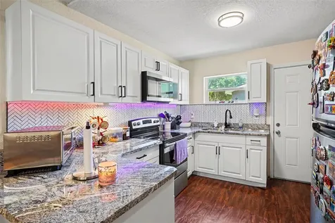 614 W 6th Street Lakeland FL 33805