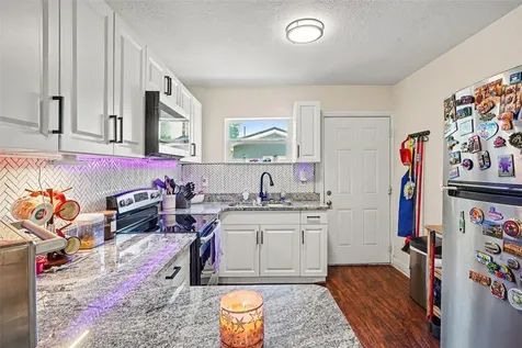 614 W 6th Street Lakeland FL 33805