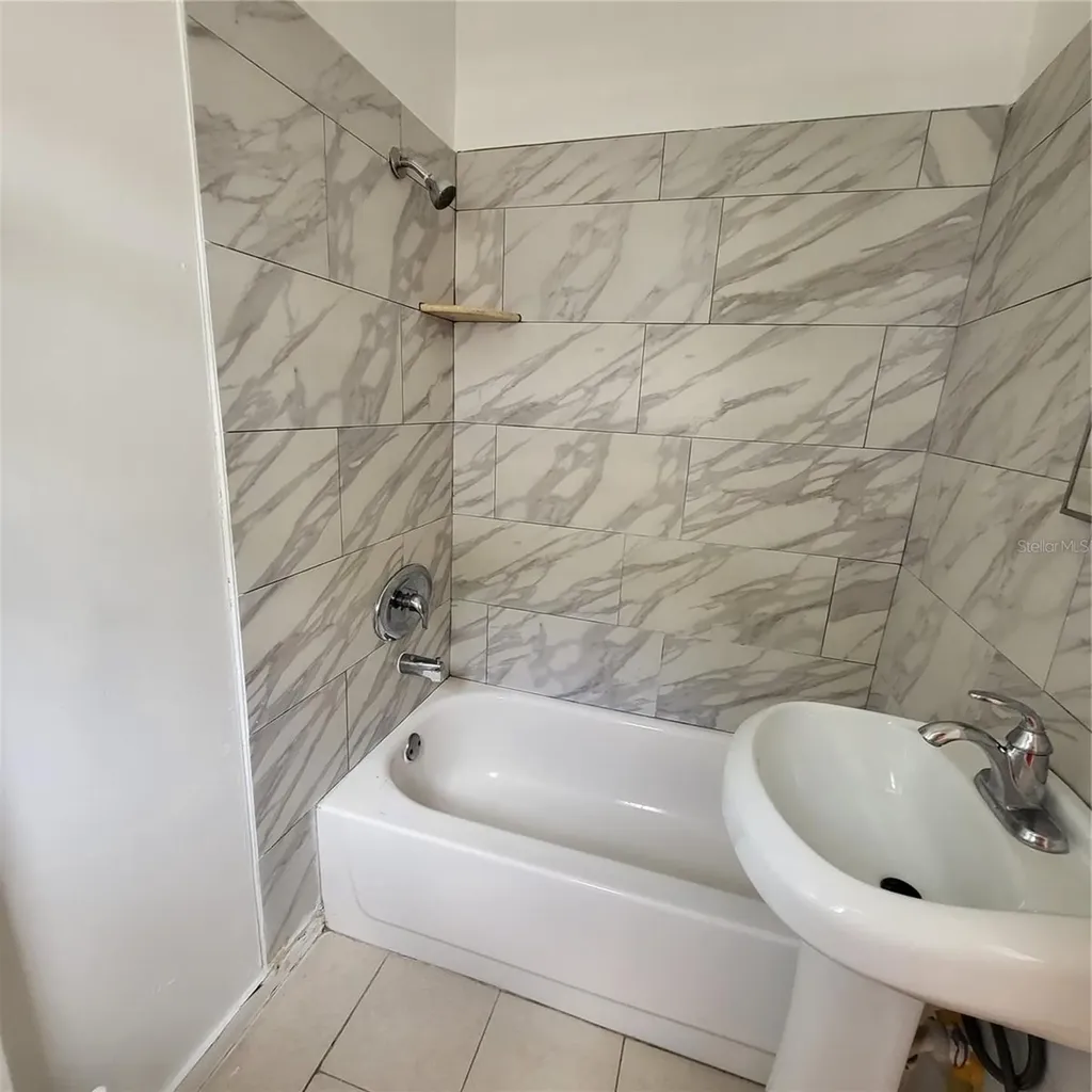 305 Woodrow Avenue Largo FL 33770