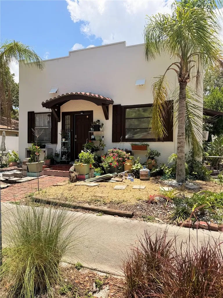305 Woodrow Avenue Largo FL 33770