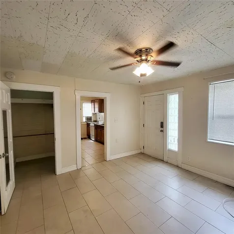 305 Woodrow Avenue Largo FL 33770