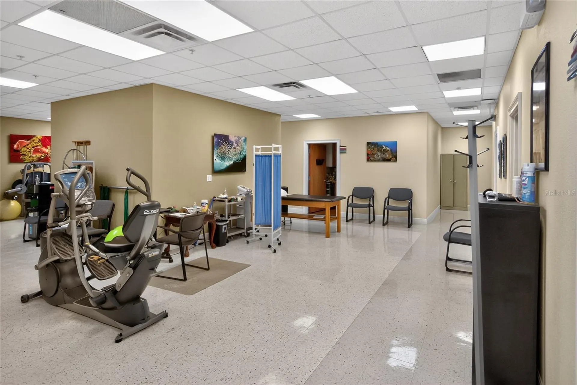 733 County Road 466 Lady Lake FL 32159