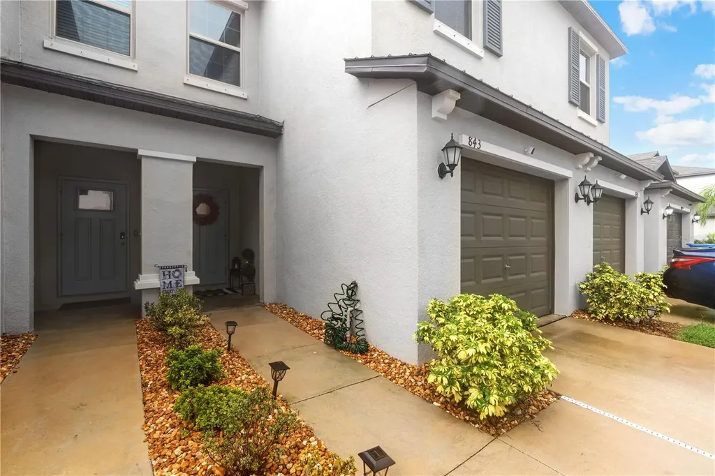843 Royal Empress Drive Ruskin FL 33570