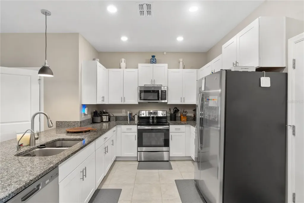 843 Royal Empress Drive Ruskin FL 33570