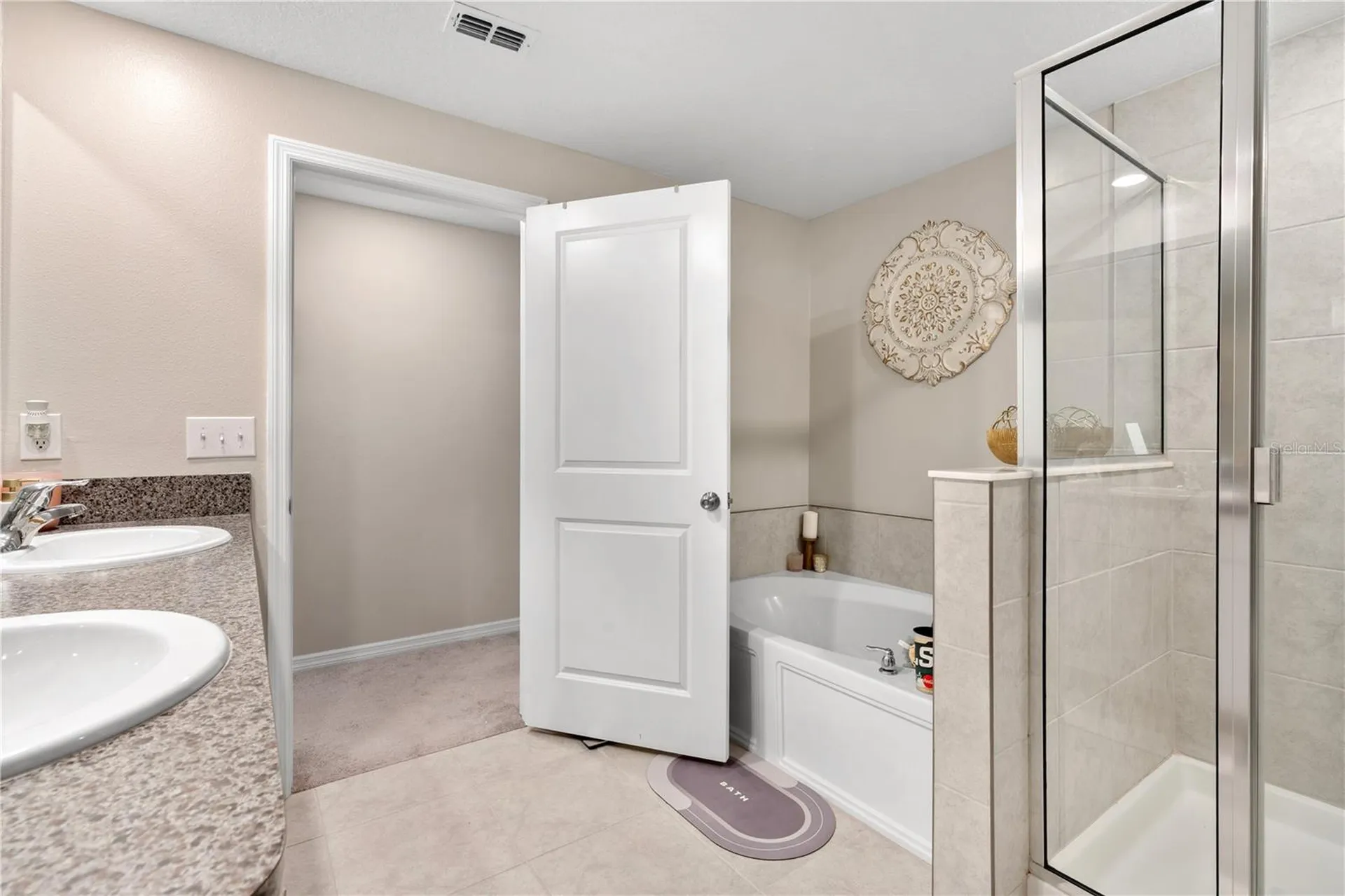 843 Royal Empress Drive Ruskin FL 33570