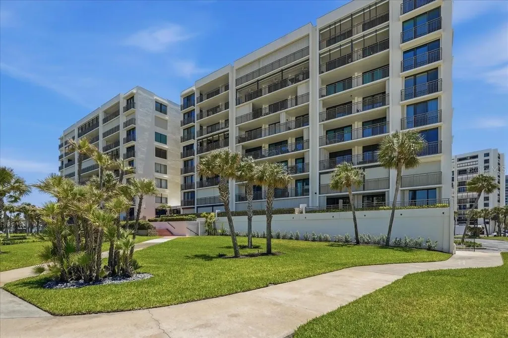 1430 Gulf Boulevard Clearwater Beach FL 33767