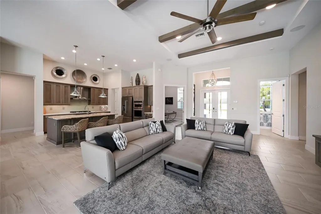 8310 Redonda Loop Lakewood Ranch FL 34202