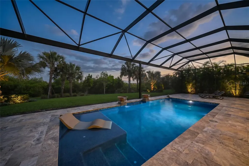 8310 Redonda Loop Lakewood Ranch FL 34202