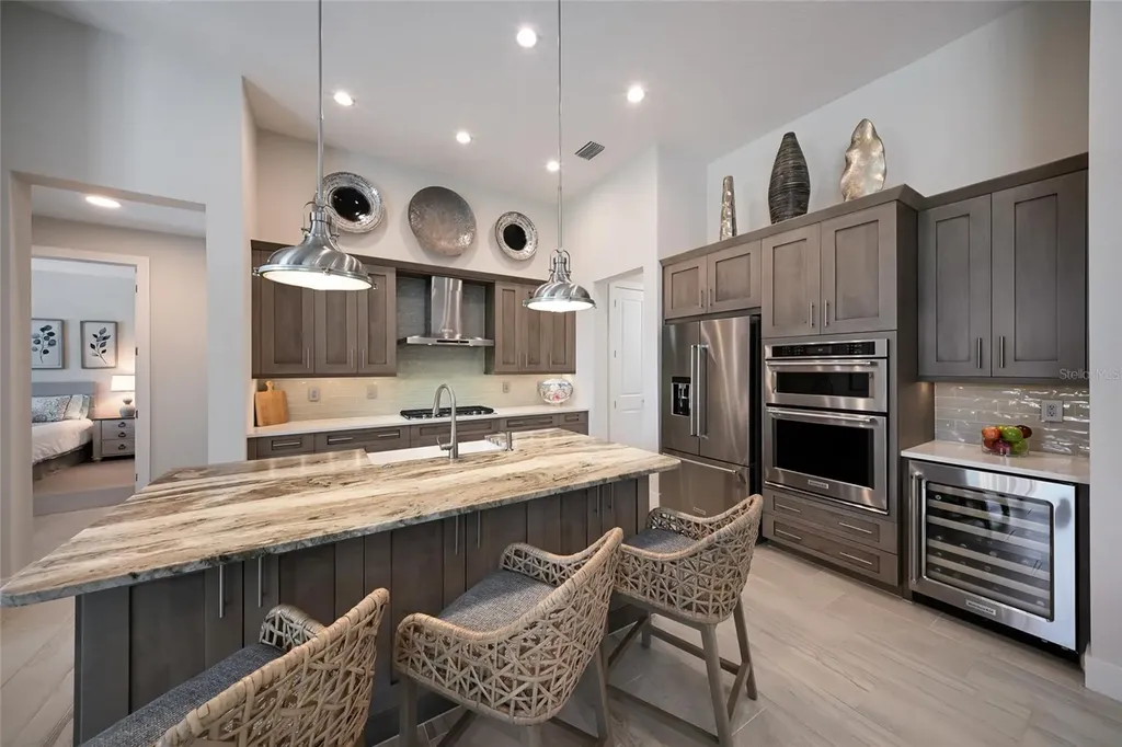 8310 Redonda Loop Lakewood Ranch FL 34202