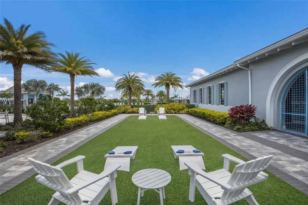 8310 Redonda Loop Lakewood Ranch FL 34202