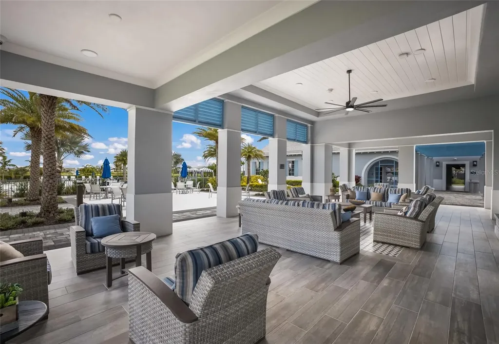 8310 Redonda Loop Lakewood Ranch FL 34202