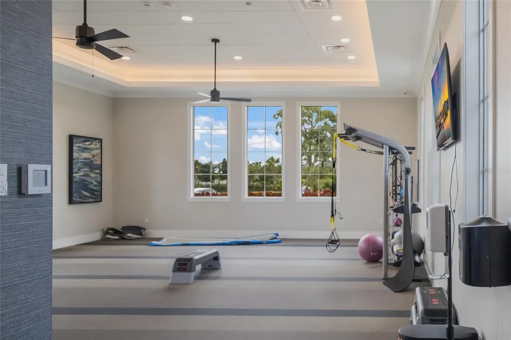 8310 Redonda Loop Lakewood Ranch FL 34202
