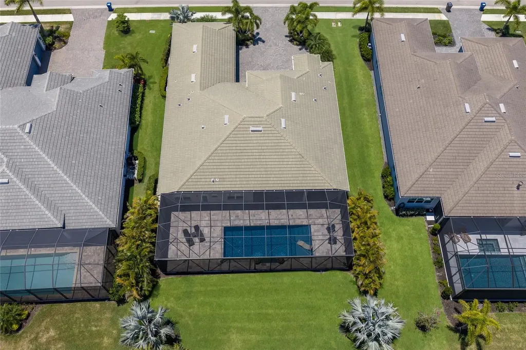 8310 Redonda Loop Lakewood Ranch FL 34202