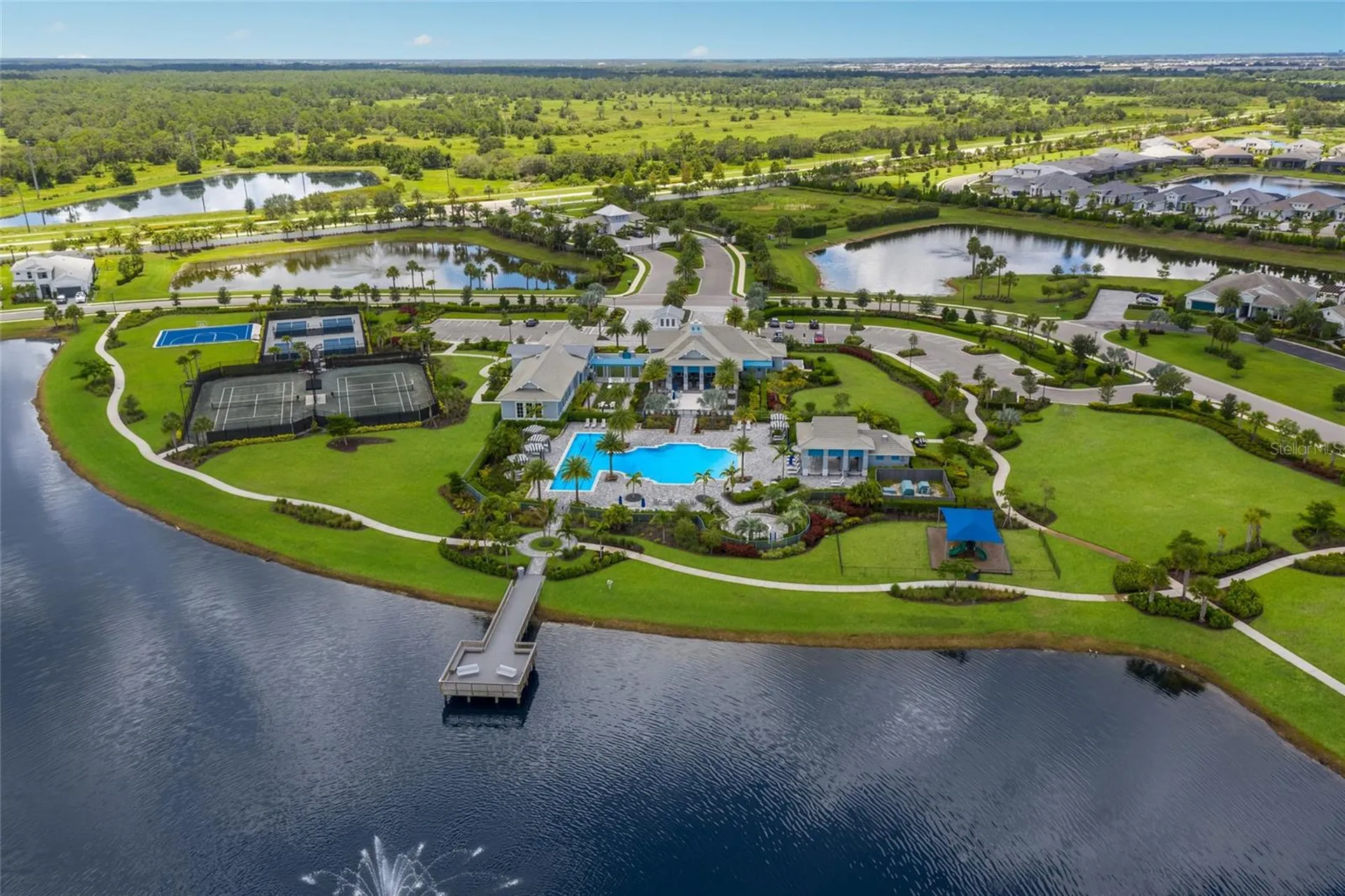 8310 Redonda Loop Lakewood Ranch FL 34202