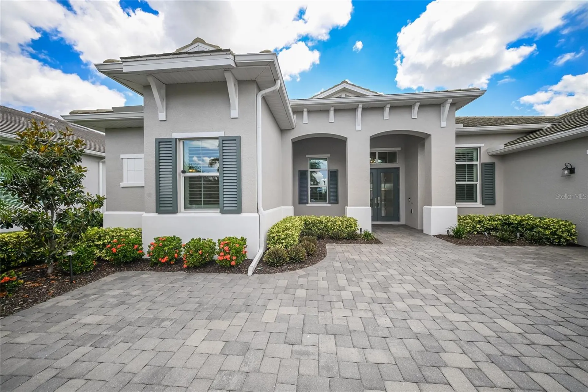 8310 Redonda Loop Lakewood Ranch FL 34202