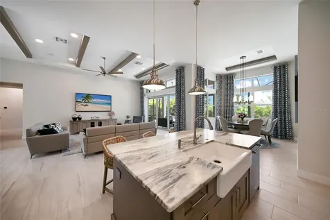 8310 Redonda Loop Lakewood Ranch FL 34202