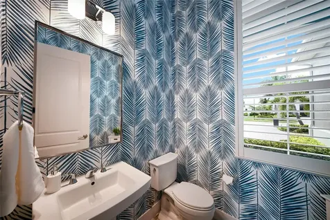 8310 Redonda Loop Lakewood Ranch FL 34202