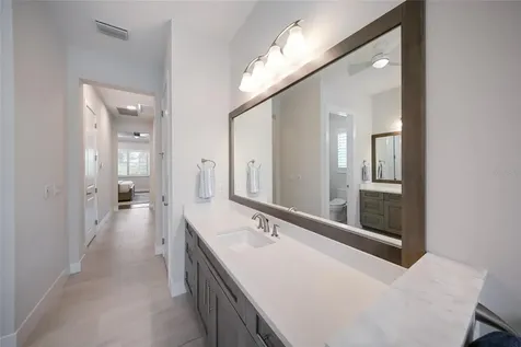 8310 Redonda Loop Lakewood Ranch FL 34202