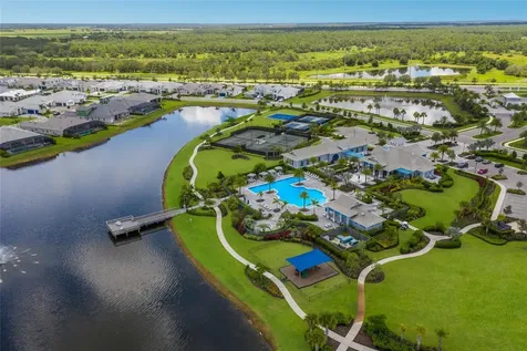 8310 Redonda Loop Lakewood Ranch FL 34202