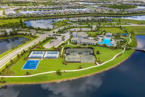 8310 Redonda Loop Lakewood Ranch FL 34202