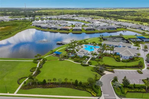 8310 Redonda Loop Lakewood Ranch FL 34202
