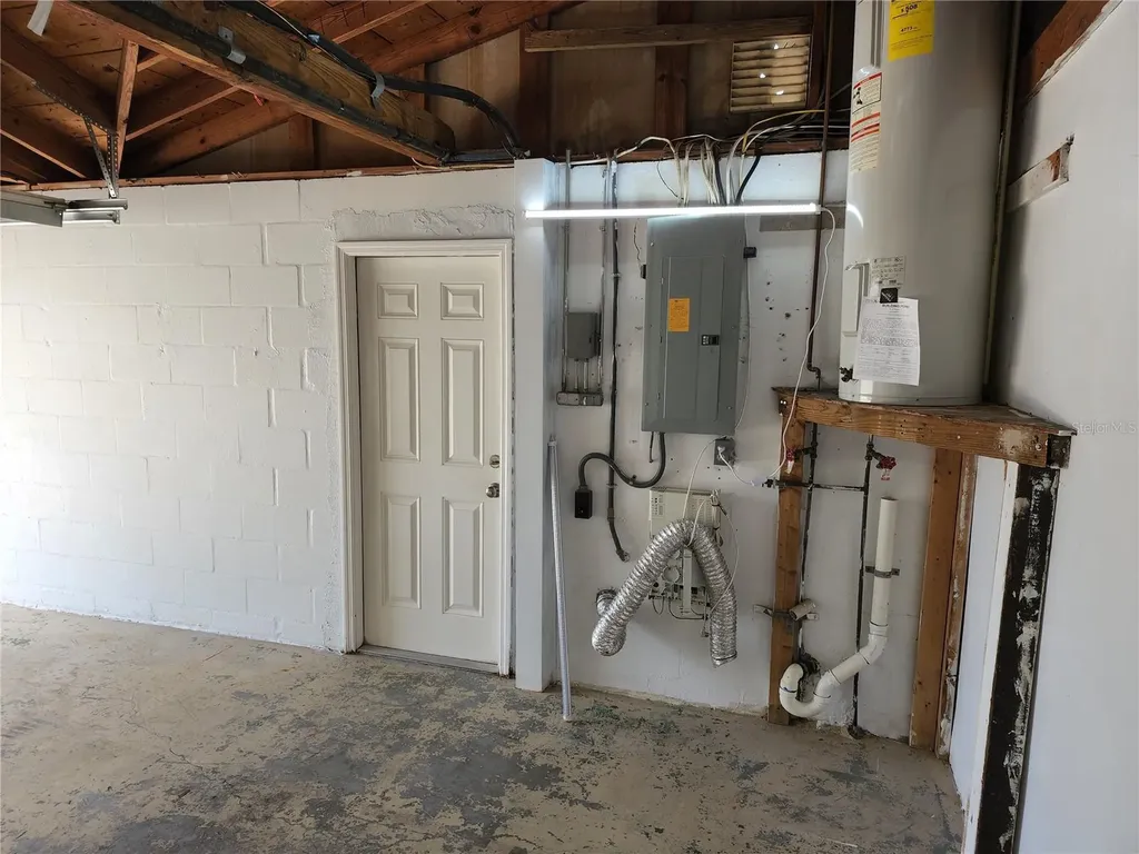 3221 Fairmount Drive Holiday FL 34691