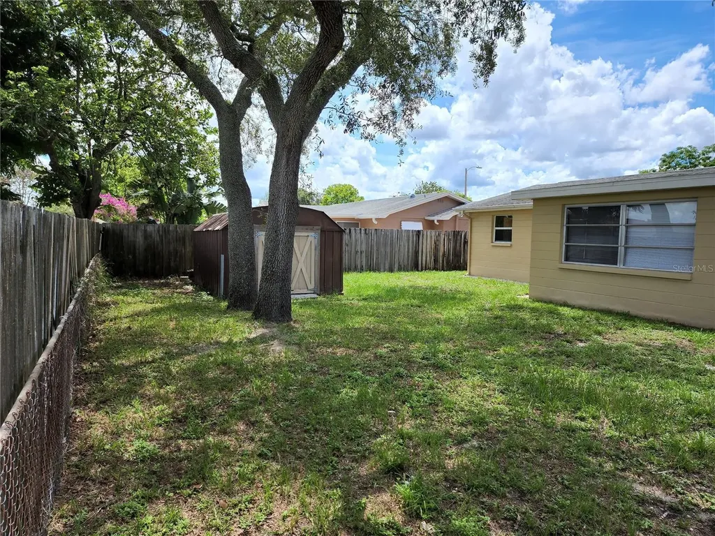 3221 Fairmount Drive Holiday FL 34691