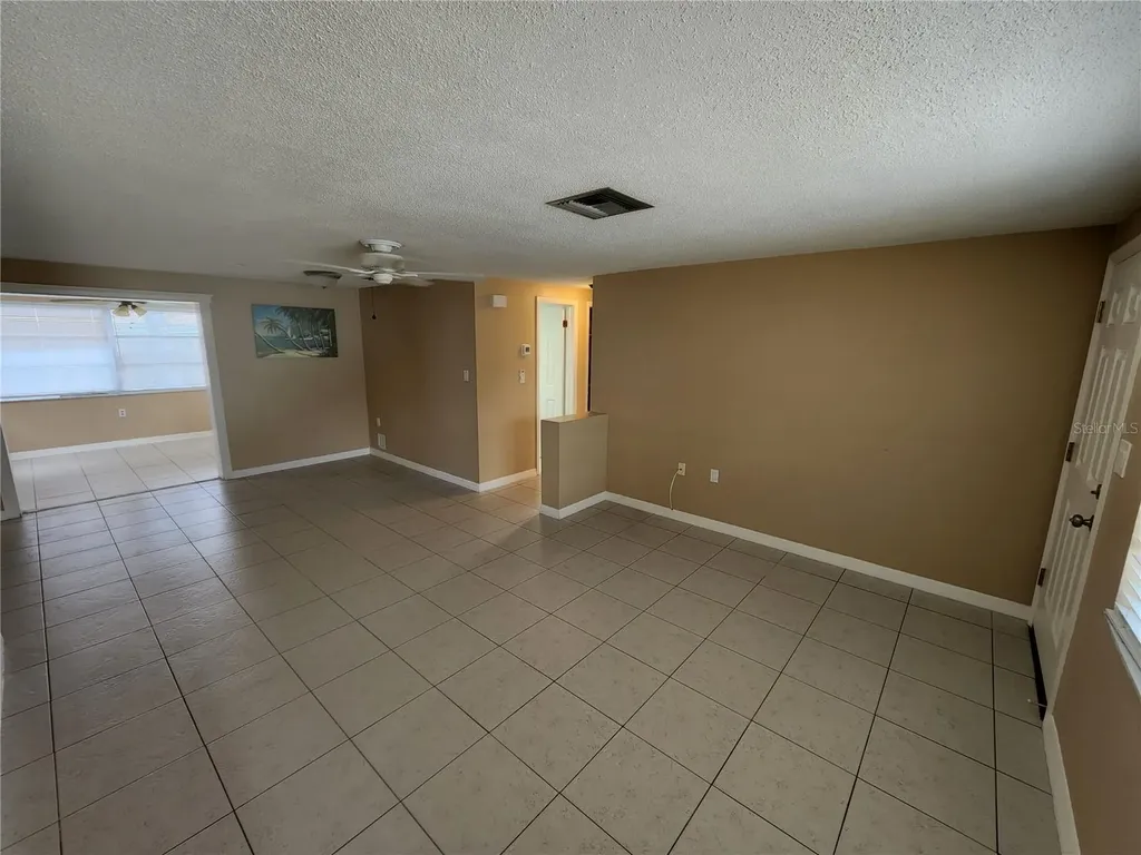 3221 Fairmount Drive Holiday FL 34691