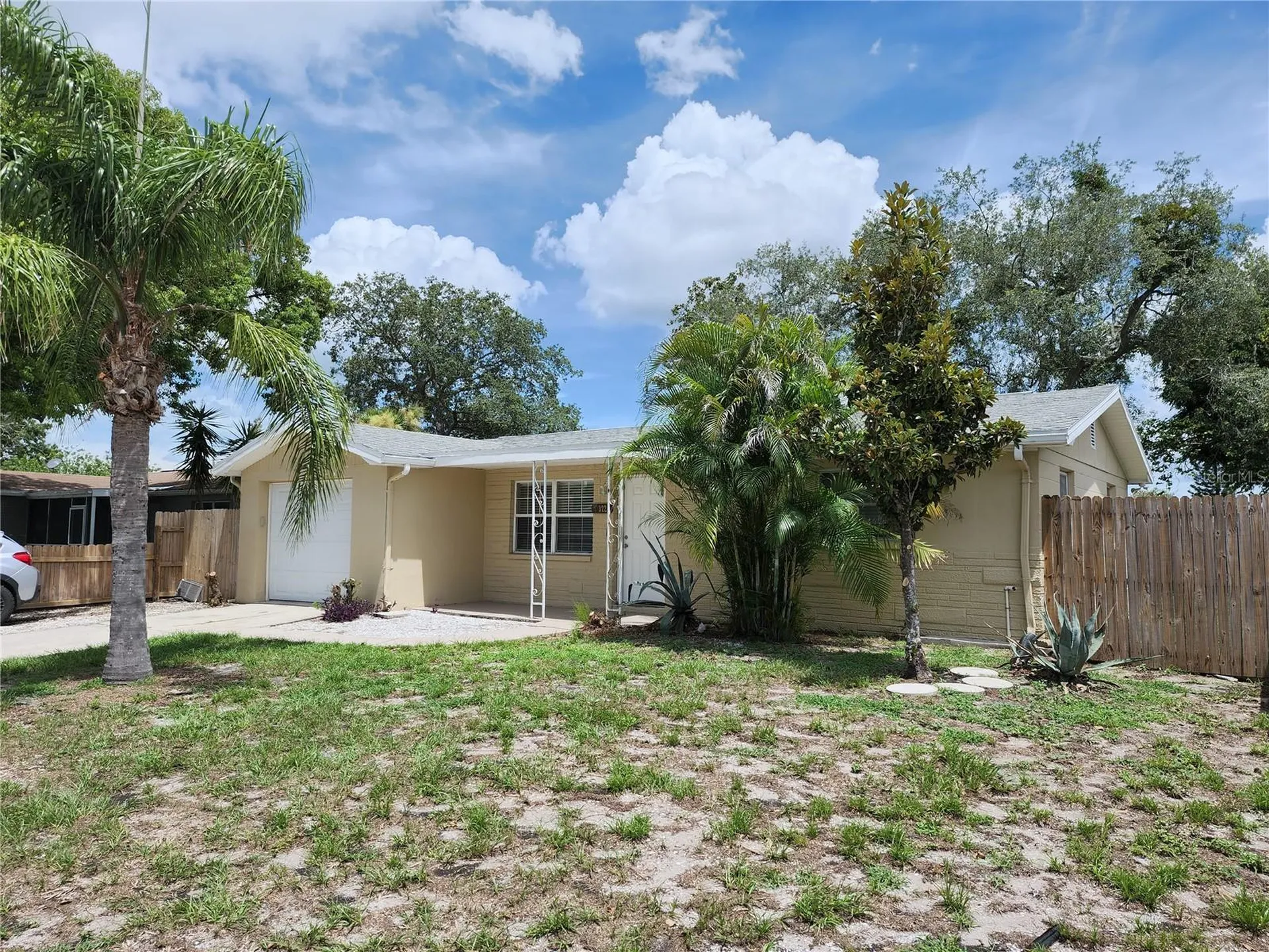 3221 Fairmount Drive Holiday FL 34691
