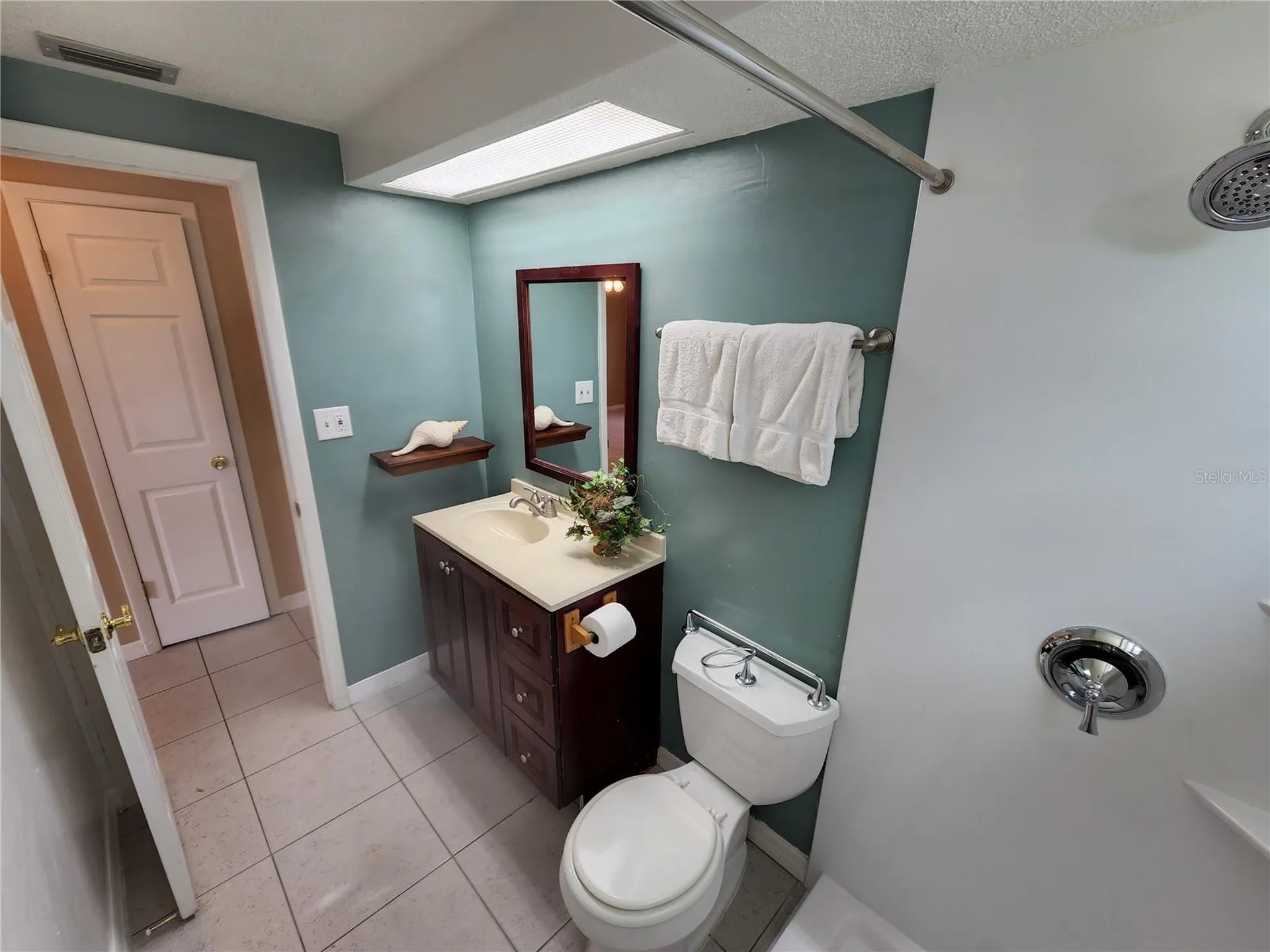 3221 Fairmount Drive Holiday FL 34691