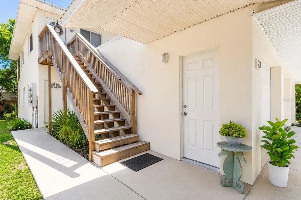 601 E 2nd Avenue New Smyrna Beach FL 32169